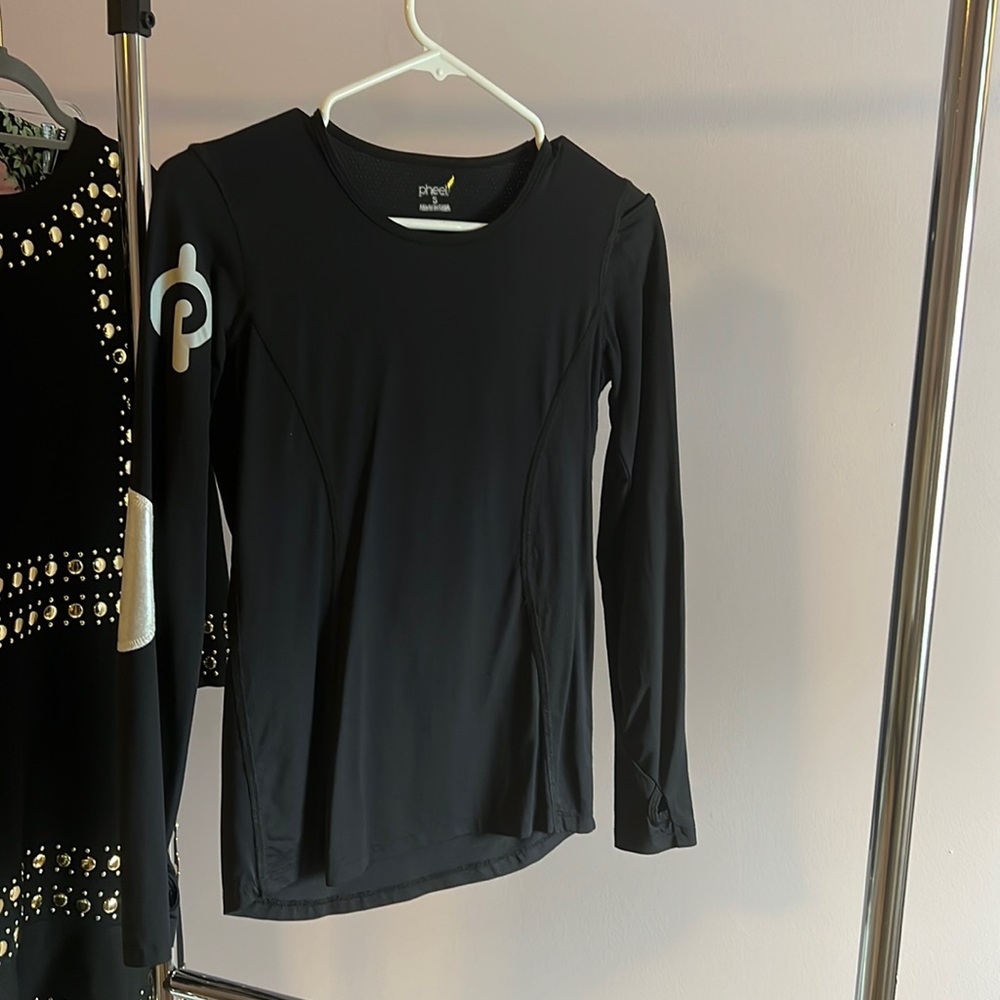 Peloton long sleeve - size small